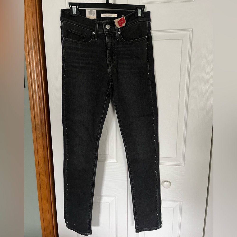 NWT Levi’s 311 Shaping Skinny Jeans